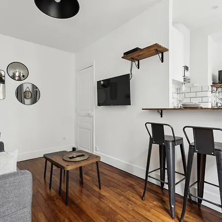 Apartment Chic And Comfortable Studio Downtown Paris